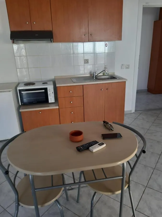 Maria Lemoni Studios Nea Skioni Apartment