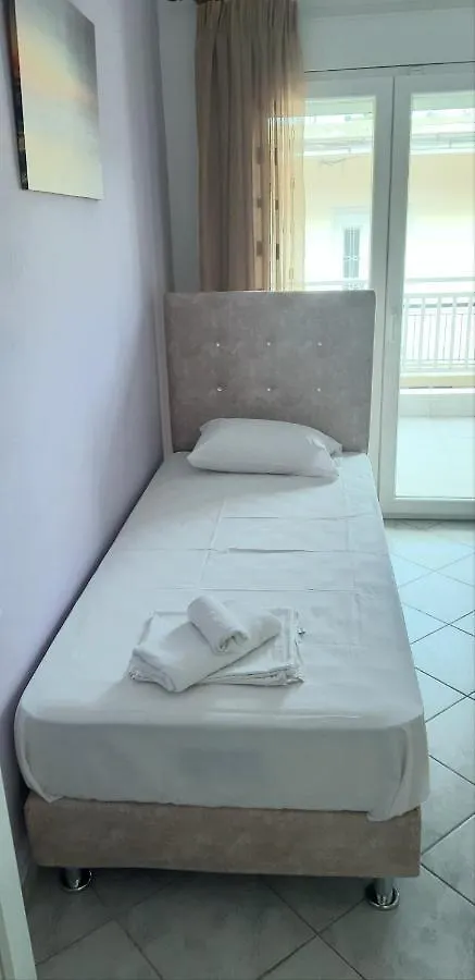 Apartment Maria Lemoni Studios Nea Skioni